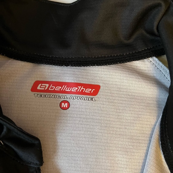 Bellwether medium ladies cycle top - Picture 2 of 9